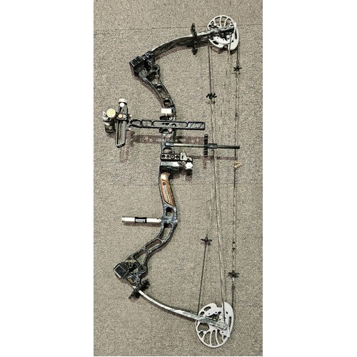 Second Hand - Bowtech Allegiance LH 50lb Includes Accessories