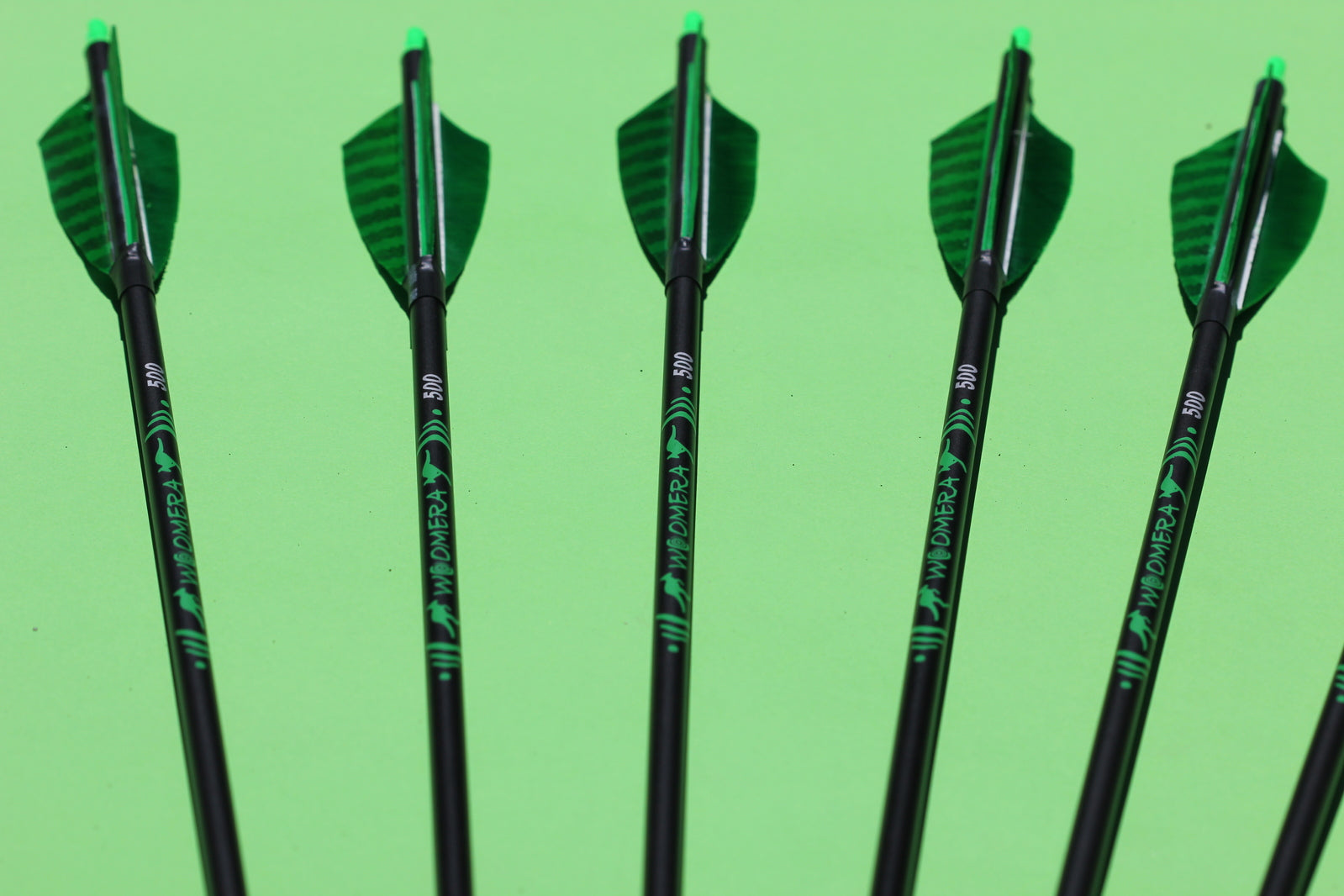 Woomera Traditional Carbon Pre-Made Arrows