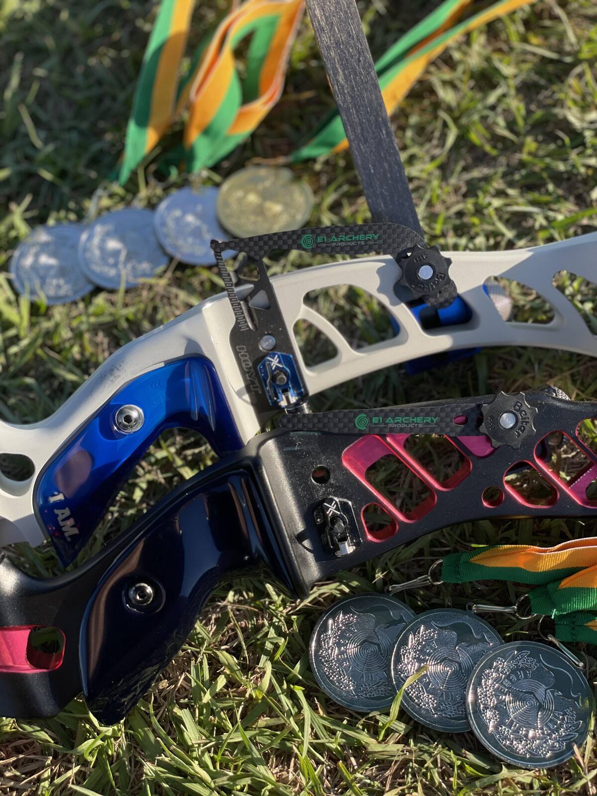 E1 Carbon "Sexy Leg" Clicker - Medium Stiff 0.4